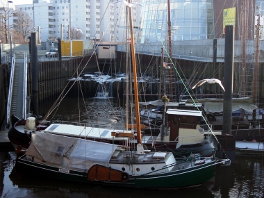 2002 Auemündung, Hafen (2)